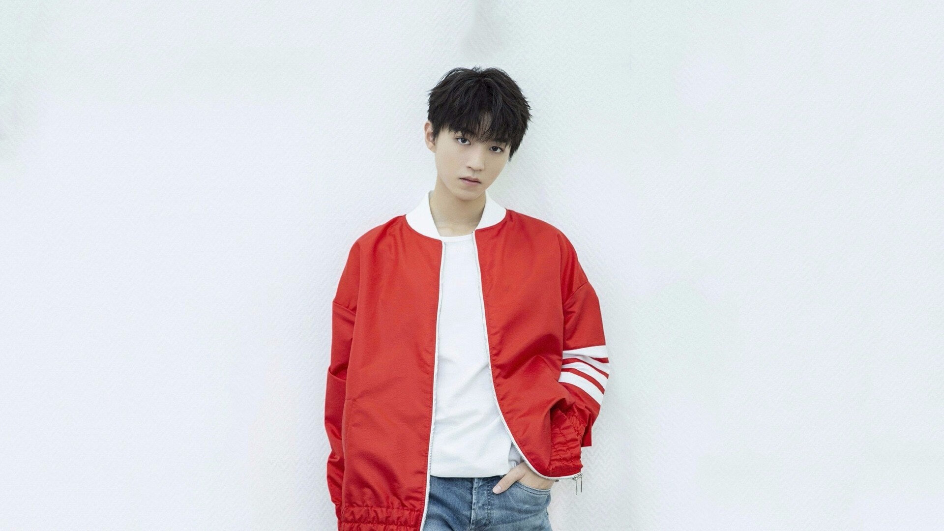 全黑队的突破速度和球员之间的默契配合无与伦比,全黑队战舞